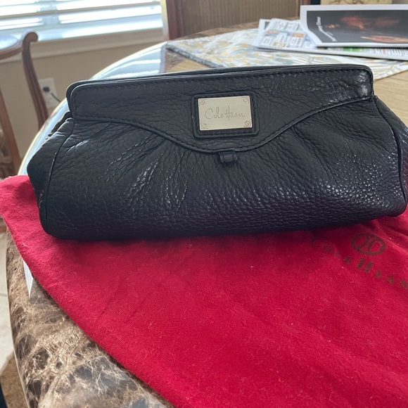 Cole Haan Black Pebble Leather Makeup Bag NWOT 10 X 5 - Picture 9 of 10